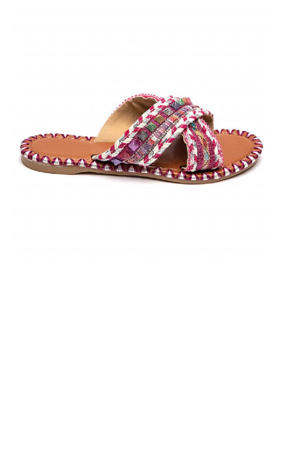 Sandales plates d'été bohèmes à brides croisées, couleur fuchsia